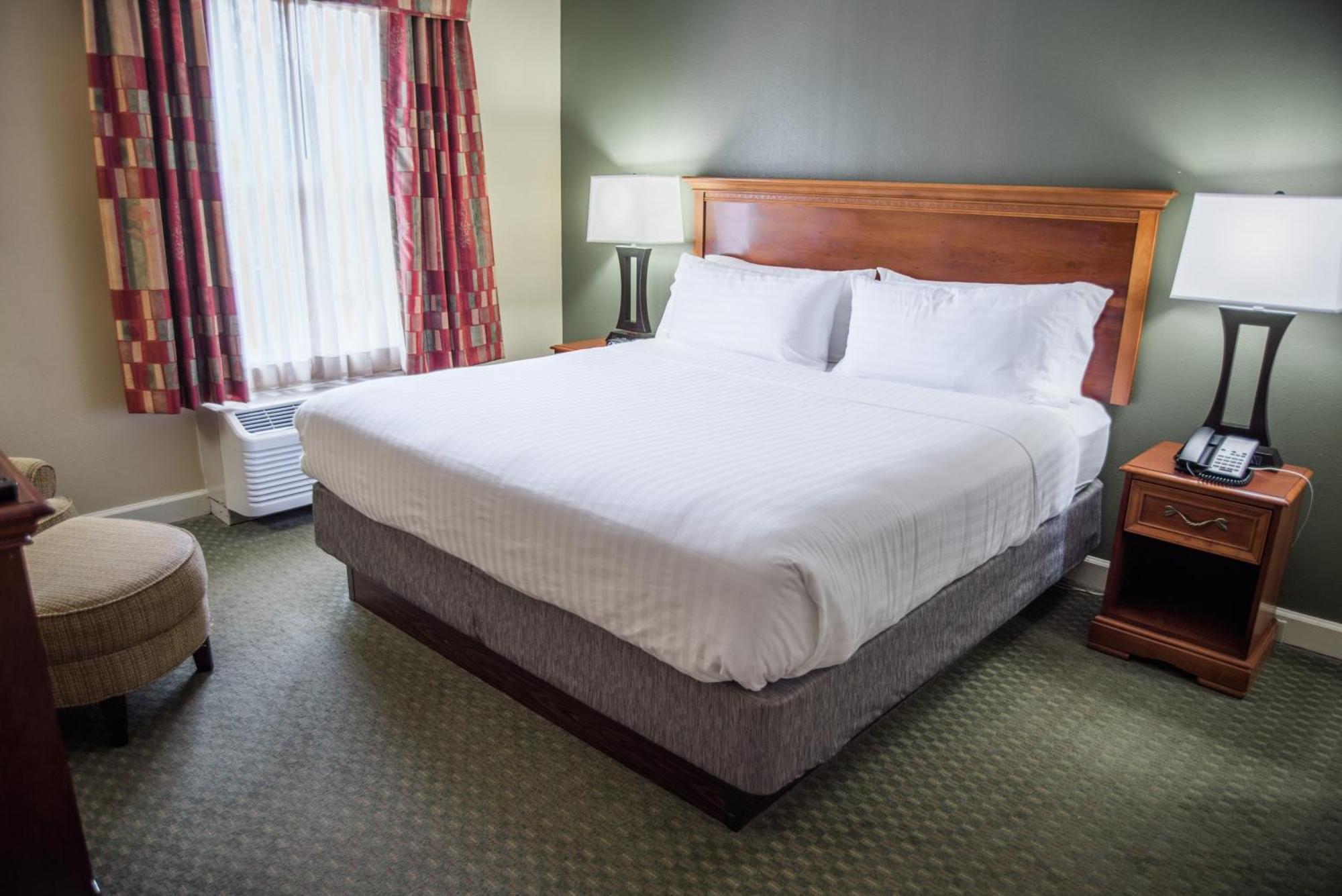 Holiday Inn Express Hotel & Suites Conover - Hickory Area By Ihg Zewnętrze zdjęcie