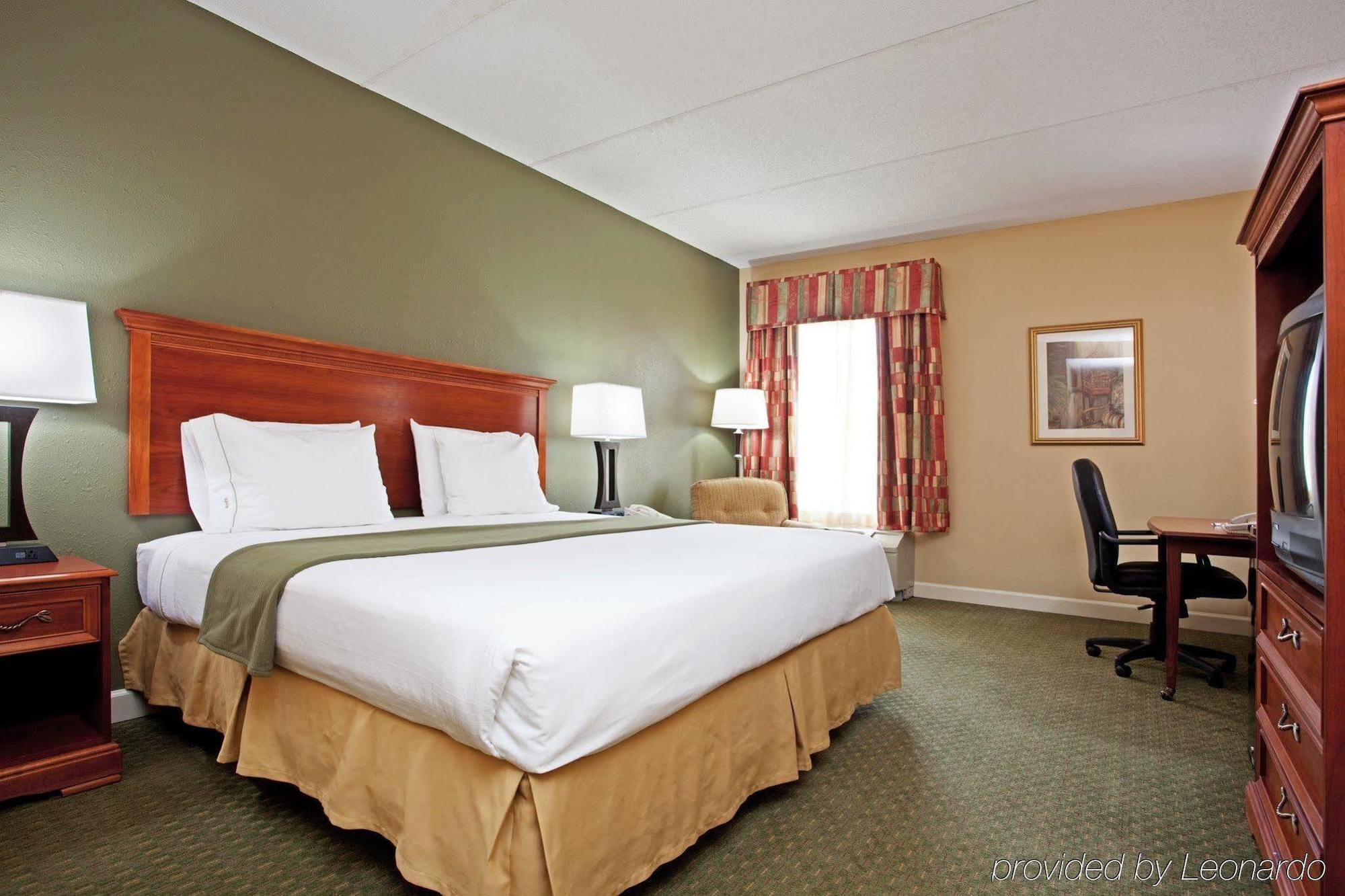 Holiday Inn Express Hotel & Suites Conover - Hickory Area By Ihg Pokój zdjęcie