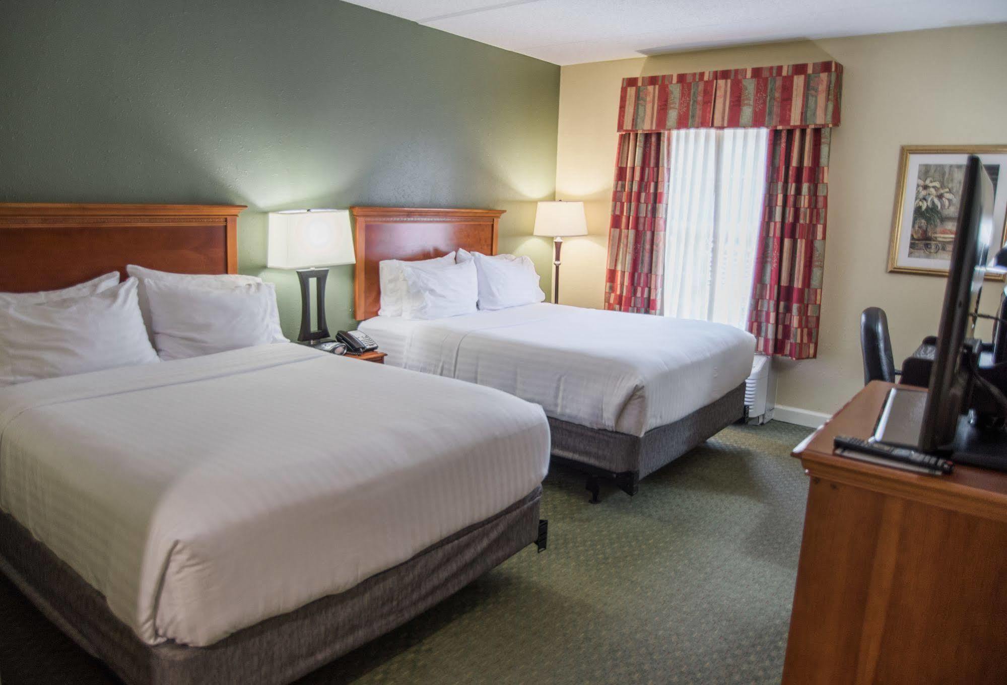 Holiday Inn Express Hotel & Suites Conover - Hickory Area By Ihg Zewnętrze zdjęcie